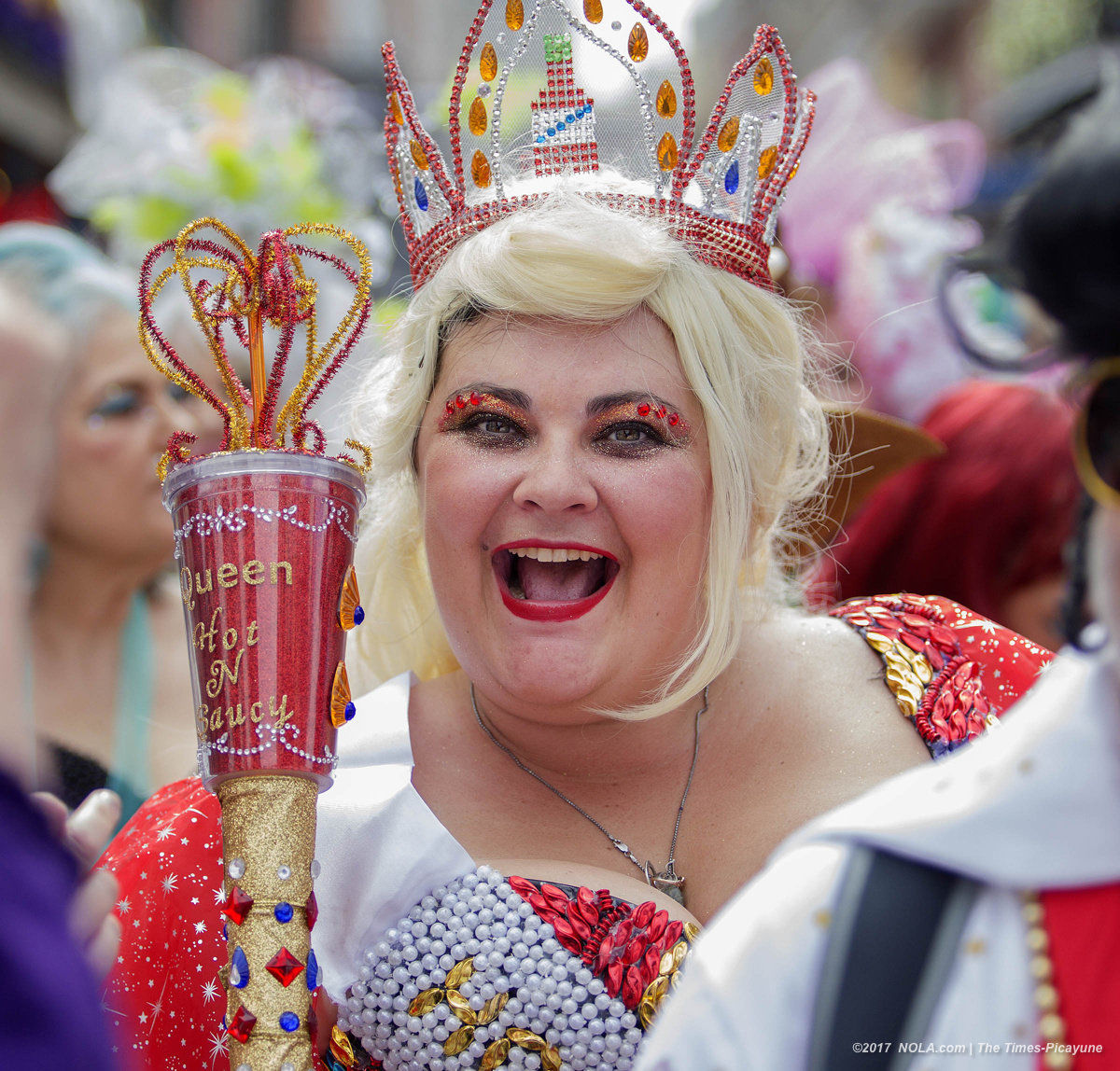Walking krewes hit the French Quarter: See Mardi Gras photos
